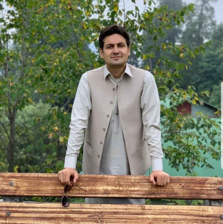 Afsar Afghan is a Pashto singer and journalist preserving Pashtun culture through music, media, and Afghan Kaltoor Koor.